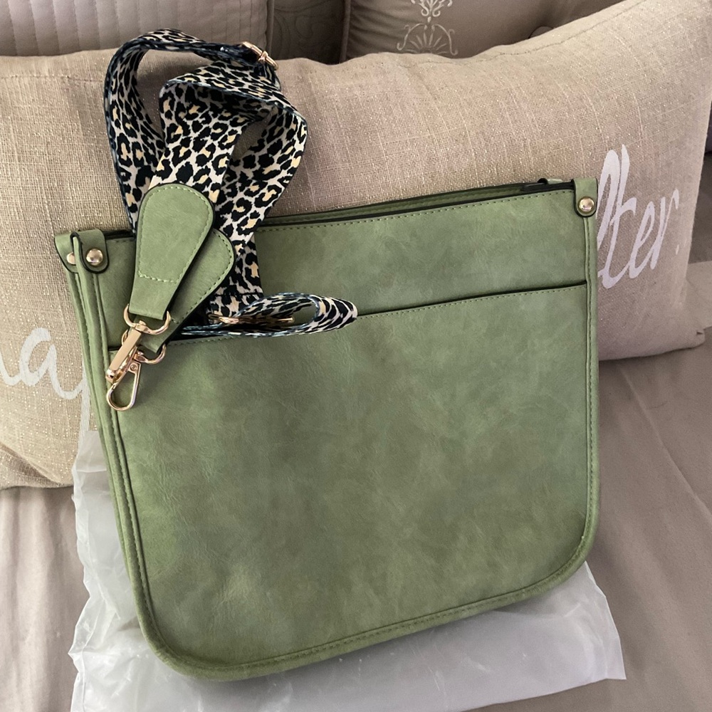 Ladies crossbody  bag